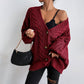 Damen Strickmantel mit V-Ausschnitt und Twist-Design auf der Vorderseite – warm, stilvoll und perfekt für die Übergangszeit.