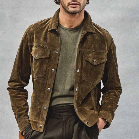 Stilvolle Retro-Wildlederjacke für Herren mit klassischen Vintage-Details aus echtem Leder – ideal für markante Looks mit nostalgischem Flair.