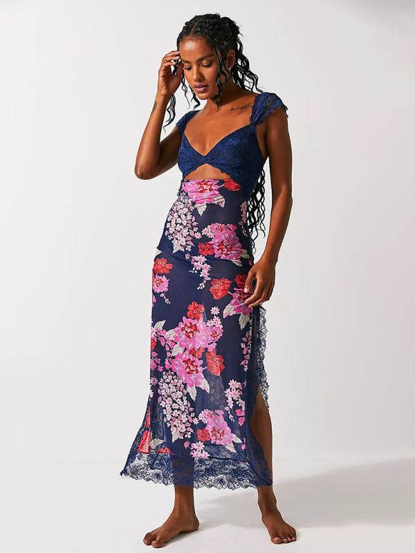 Langes Kleid mit zarten Spitzenträgern und Schlitz - FreeWave Fashion 