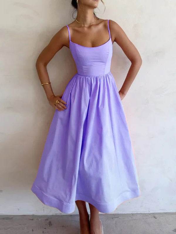 Sexy Damenkleid mit U-Ausschnitt und plissierten Hosenträgern - FreeWave Fashion 