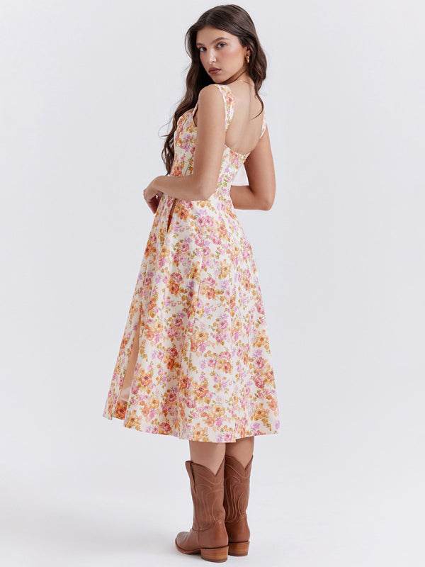 Kleid und schmalen Hosenträgern - FreeWave Fashion 